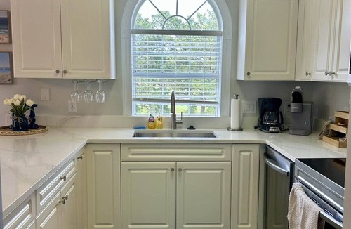 Central Myrtle Beach Condo | Callaway Corner | Luxe Pet-Friendly 2BR Condo