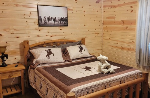 Mason County Cabin | Calling all Hunters, Equestrians and ATV Enthusiasts!! 88 acres of private land