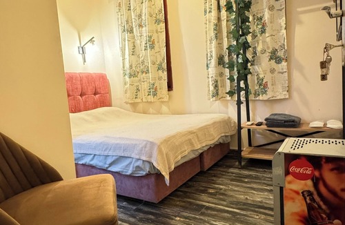 Kaleici House | Callisto Pub & Kitchen & Hotel