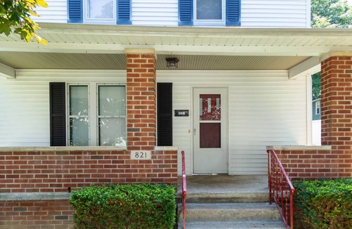 Erie House | Calm and Centered