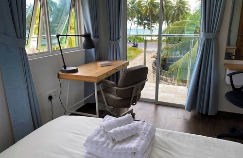 Gan Bed & Breakfast | Calm Beach Inn