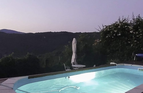 Corsavy Apartment | Calm, comfort, exceptional view of the mountains and the sea more than 40kms away.