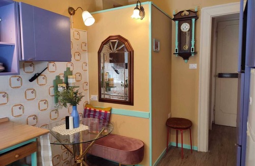 Barriera Vecchia-San Giacomo Apartment | Calm Flat with a Private Terrace