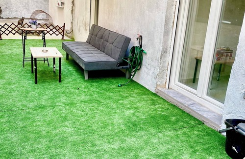 Old Town Apartment | Calm Neighborhood 10 Min from Center