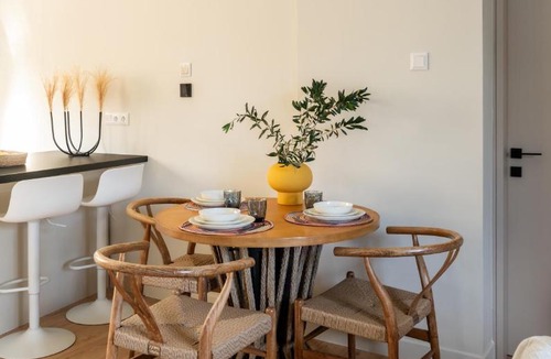 Glyfada Apartment | CALM South 19