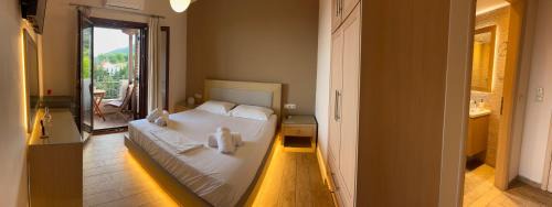 Agios Petros Apartment | Calm View