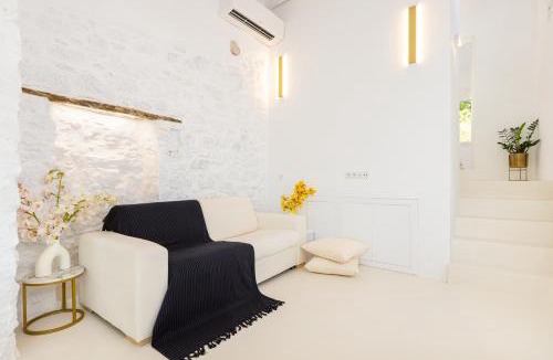 Pythagorio House | Calma Bianca