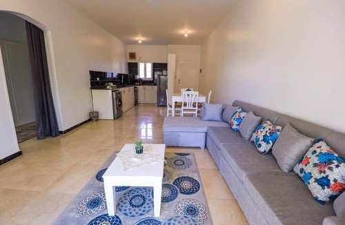 Luxor Apartment | calming valley