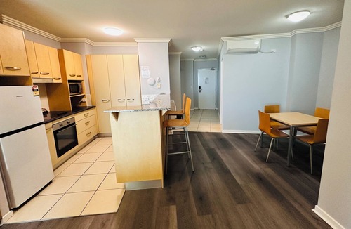 Battery Hill Apartment | Caloundra Central Apartment Hotel