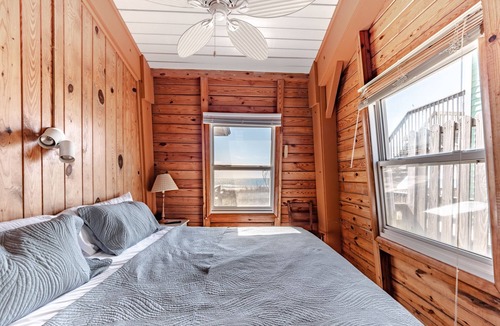 Topsail Beach House | Calypso | Oceanfront + Screened Porch!