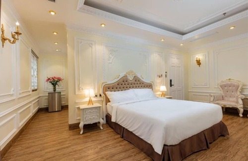 Cam Pha Hotel | Cam Binh Hotel