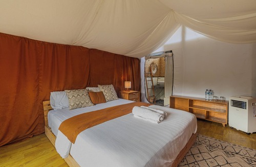 Amlapura Bed & Breakfast | Camani Glamping