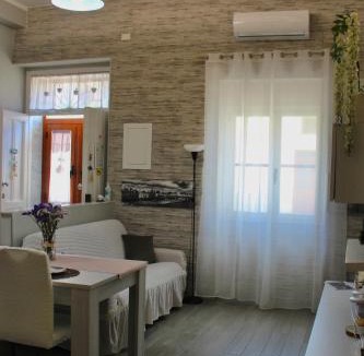 Bernalda Apartment | CAMARDA SUITE