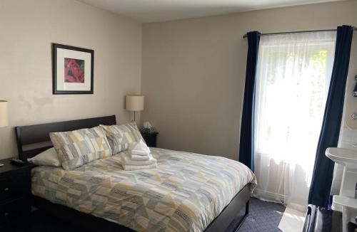 Mount Pleasant Bed & Breakfast | Cambie Lodge
