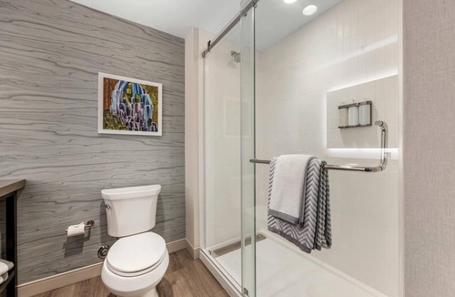 Pearl District Hotel | Cambria Hotel Portland - Pearl District