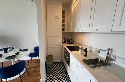Belgirate Apartment | Camelia modern apartment with lake view