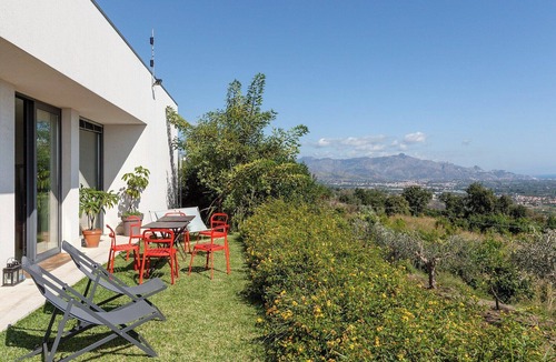 Coste Villa | Camelia - Three Bedroom Villa, Sleeps 6