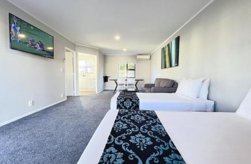 Hamilton North Hotel | Camelot On Ulster