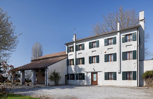 Torre di Mosto Apartment | Camera Celeste - Agriturismo Marzanino