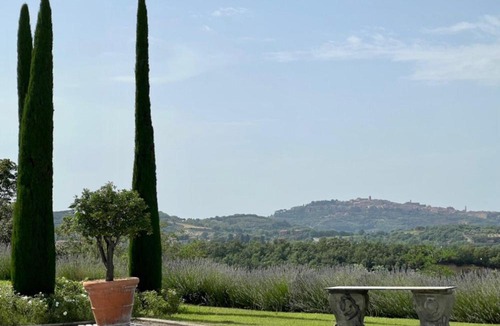 Chianciano Terme House | Camera con bagno privato in Villa