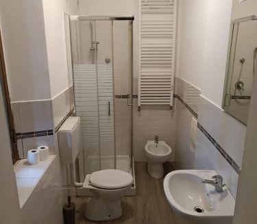 Parma Apartment | Camera IN