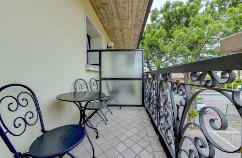 Lugana Bed & Breakfast | Camere America B&B