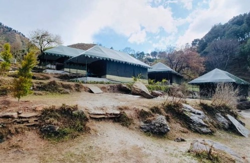 Dharamshala RV Rental | Camp Dharamshala - Luxury with peace