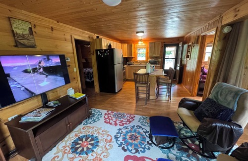 Nebo Cabin | Camp Hideaway Hemlock Haven Cabin @ Nebo, Lake James NC