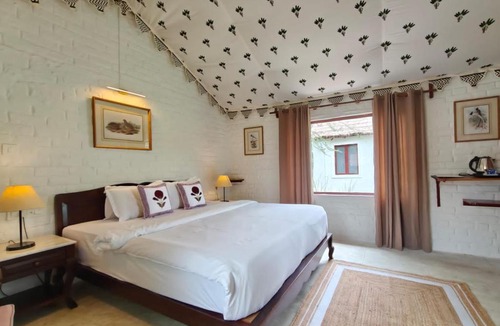 Village Hokra Hotel | Camp Lands End