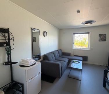 Berg Hostel | Camp Mefjord