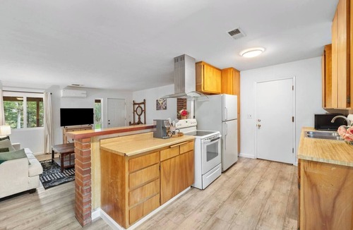 Springville Cabin | Camp Nelson Chalet + Bunkhouse + Hot Tub + Game Room for Groups & Families