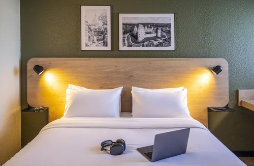 Saint-Germain-les-Corbeil Hotel | Campanile Evry Est - Saint-Germain les Corbeil