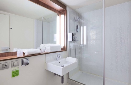 Chambery Hotel | Campanile Chambery