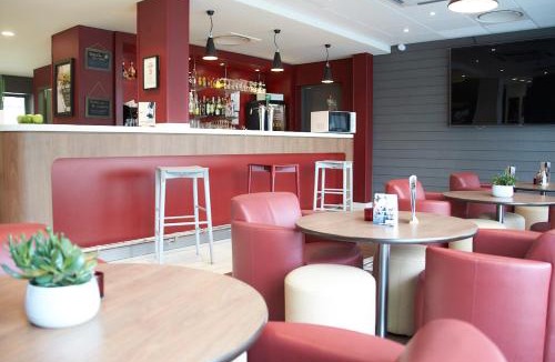 Montmuzard Hotel | Campanile Dijon Centre Clemenceau