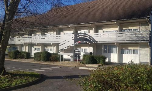 Gouvieux Hotel | Campanile Hotel Chantilly