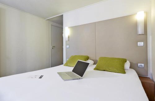 Ecully Hotel | Campanile Lyon Nord - Ecully