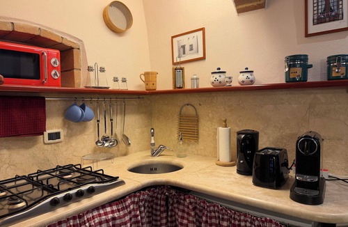 Montemerano Apartment | Campanile n1: Montemerano 5km from Terme di Saturnia with 2 bedrooms 2 bathrooms