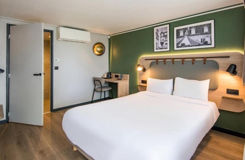 Brive-la-Gaillarde Hotel | Campanile NATURE - Brive-la-Gaillarde