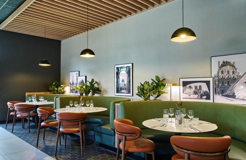 Le Kremlin-Bicetre Hotel | Campanile PRIME - Paris Porte d'Italie