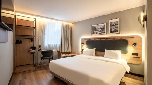 Suresnes Hotel | Campanile PRIME - Suresnes - La Défense