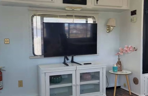 Tehachapi House | Camper/RV in Tehachapi, California with AC