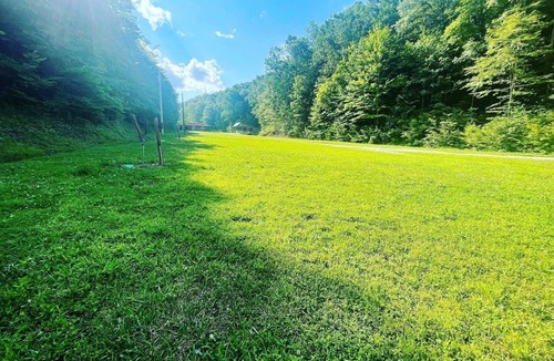 Garrison RV Rental | Campground on 500 acres in Garrison KY. 3 miles from the Ohio river
