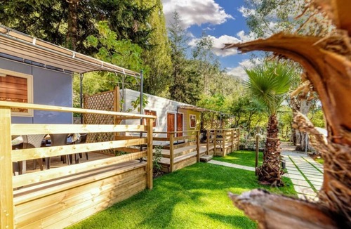 Isolabona House | Camping 4 étoiles - Piscine - ef00af