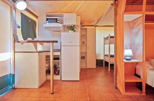 Empuriabrava RV Rental | Camping Castell Mar