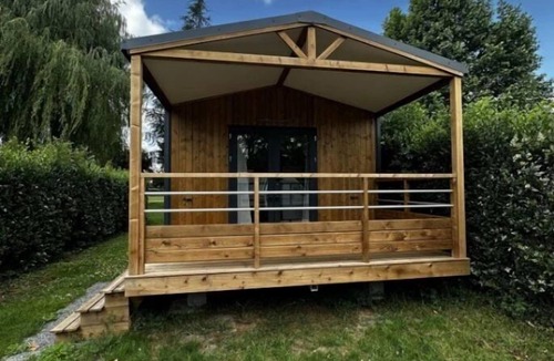 Charlieu House | Camping - ccbbcfg - Two Bedroom Apartment, Sleeps 6
