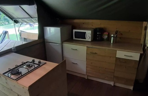 Arlebosc House | Camping du Viaduc* - Kibo Tent 3 Rooms 5 People Without Sanitary