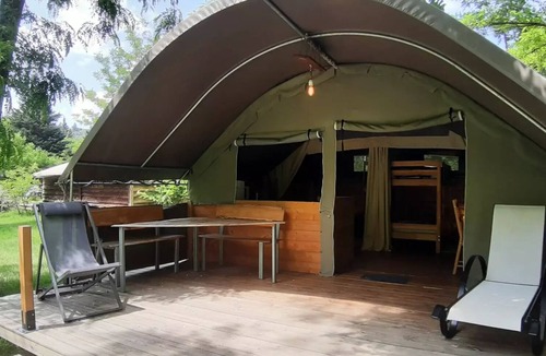 Arlebosc House | Camping du Viaduc* - Kibo Tent 3 Rooms 5 People Without Sanitary