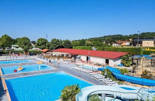 Chateauneuf-de-Galaure House | Camping Le Château de Galaure* - Comfort 4-room mobile home for 6 people