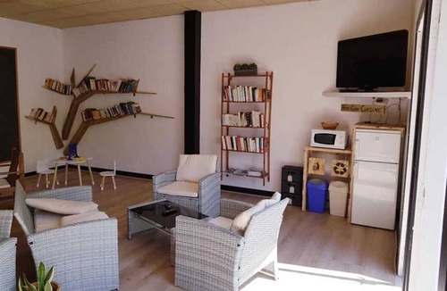 Marcillac-la-Croisille House | Camping 3 étoiles - Piscine - eeiifg