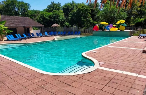 Carennac House | Camping l'Eau Vive * - Cottage Family Grand Luxe 3 ch 6 persons